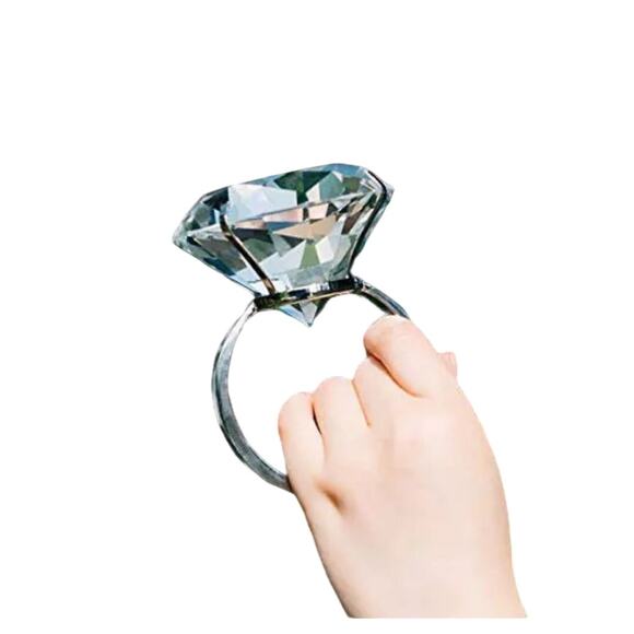 Diamonds are a Girls Best Friend Large Glass Diamond Ring Paperweight Wedding - Picture 5 of 9